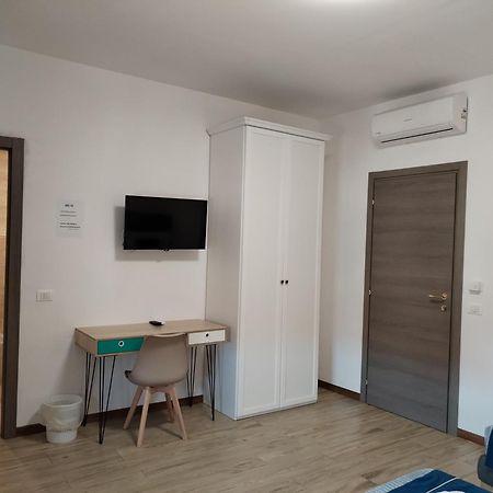Nuova Fiera Camera Verona Exteriör bild