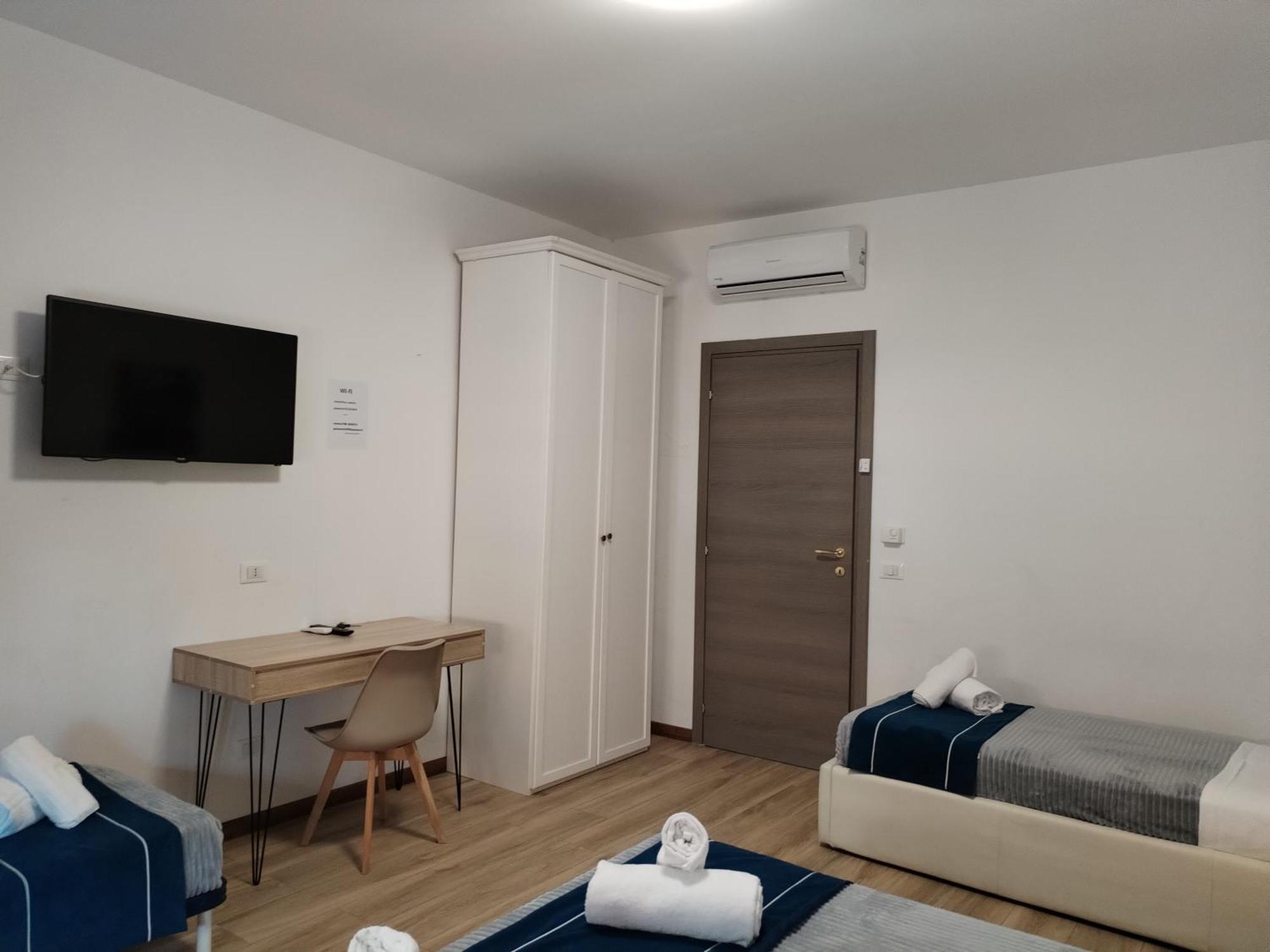 Nuova Fiera Camera Verona Exteriör bild